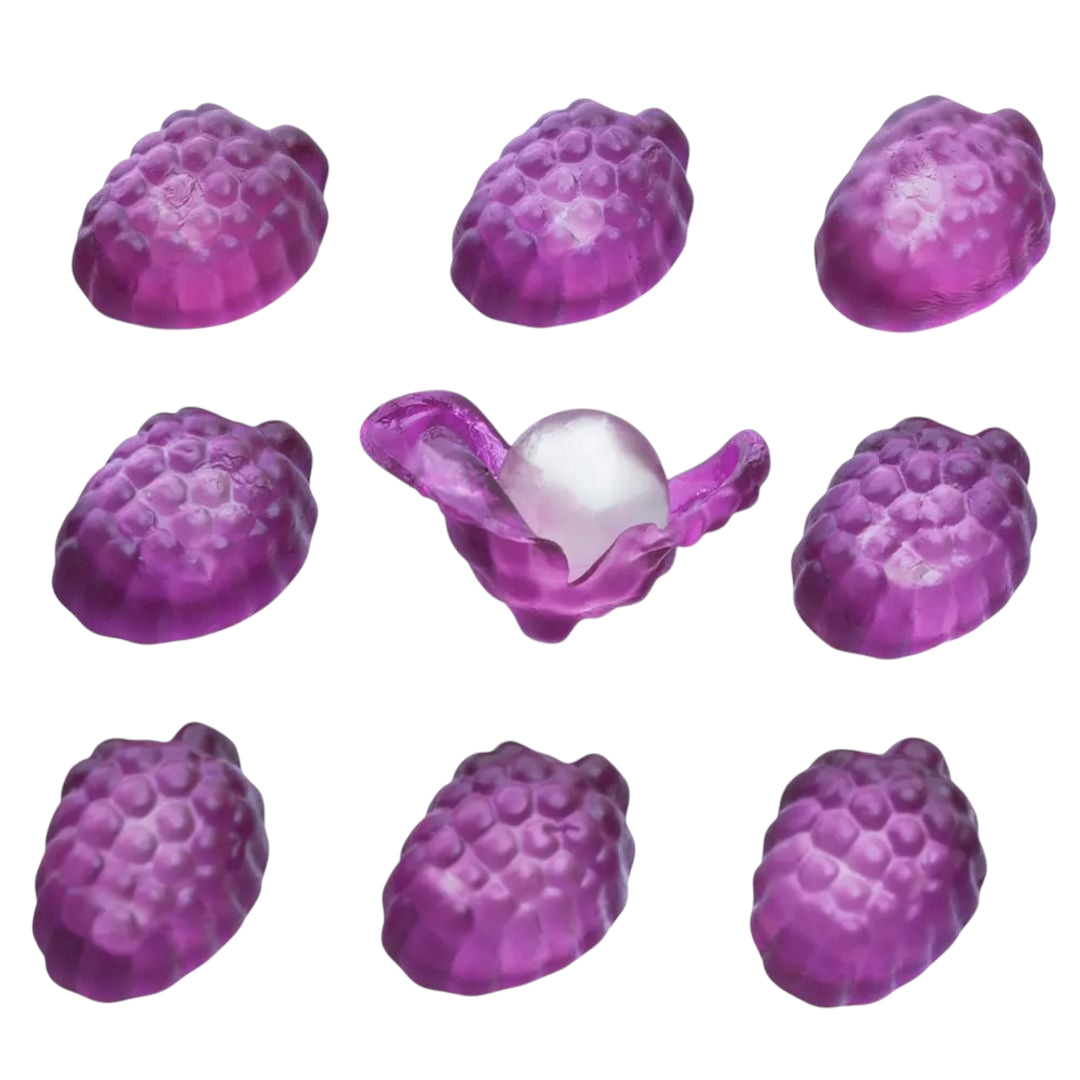 Amos Peelerz peelable grape gummy candy sold at Giggly Groves—fun jelly sweets for kids with vibrant purple packaging and realistic fruit peel texture.